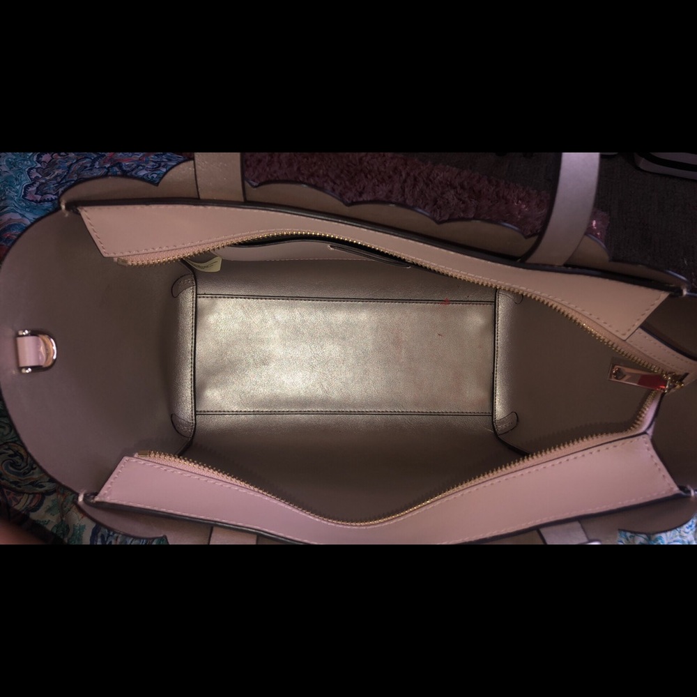 Kate Spade Purse - Picture 4 of 6